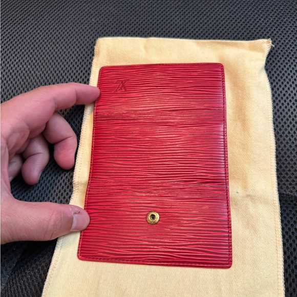 🙏Louis Vuitton Epi Key Cles 4’s - Picture 9 of 11